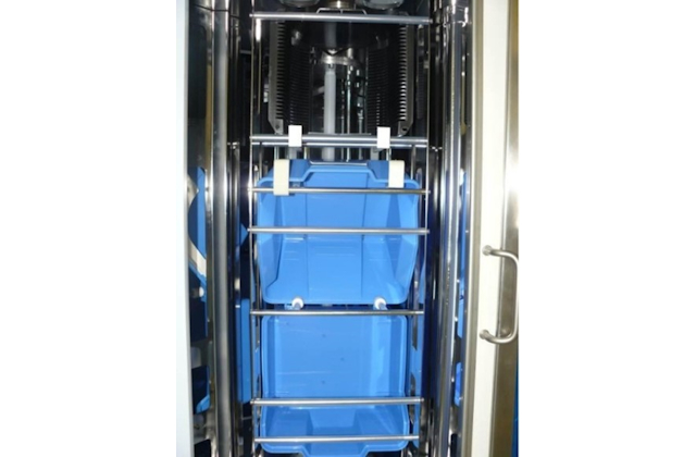 Держатель с оснасткой