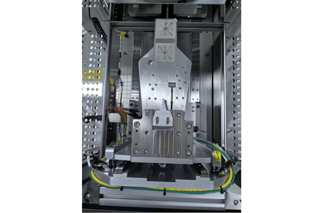 Захватывающее устройство робота