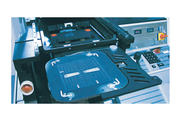 Держатель для квадратных пластин для режима экспонирования с зазором