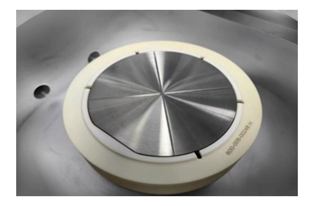 Нагреваемый подложкодержатель модуля предварительной обработки