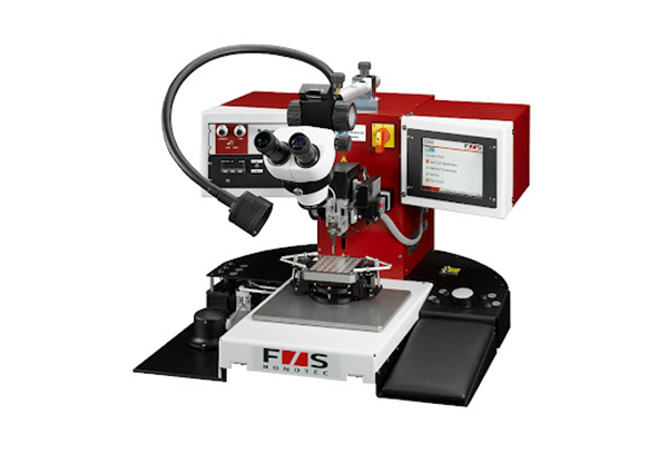 Универсальная настольная установка микросварки